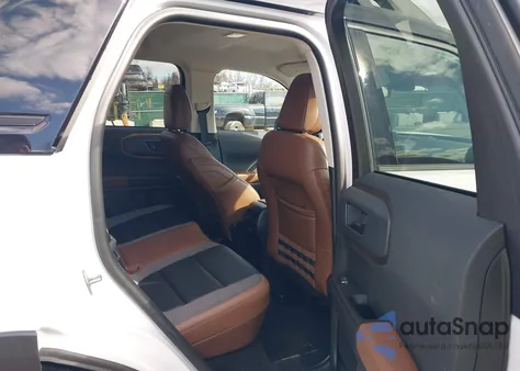 2024 Ford Bronco Sport Outer Banks из США, поврежденный, VIN 3FMCR9C66RRE28350